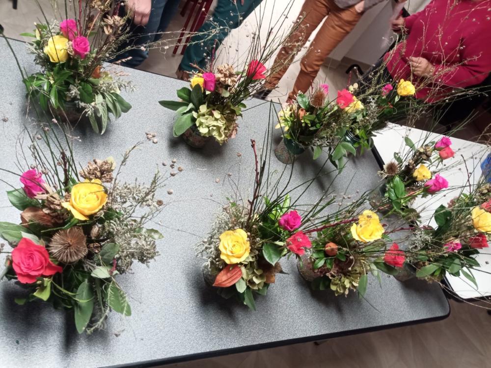 pots-fleurs-jaune-rose